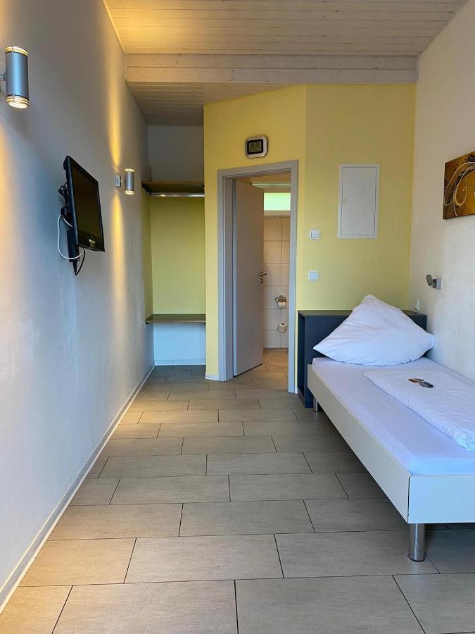 Sport Arena Hotel Вальдсхут-Тинген Экстерьер фото